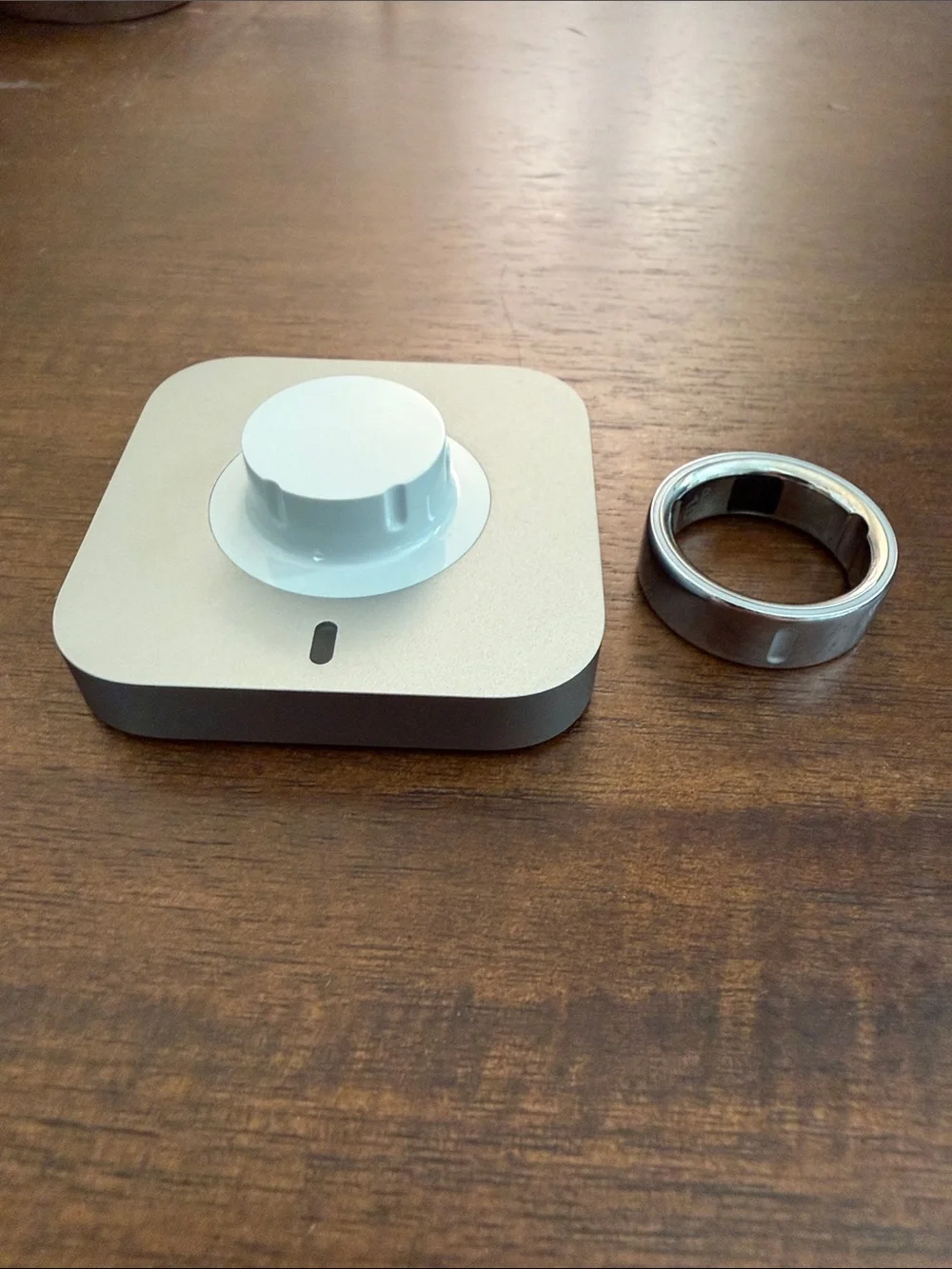 Oura Ring Silver Size 10 Gen 4 with Charging Dock
